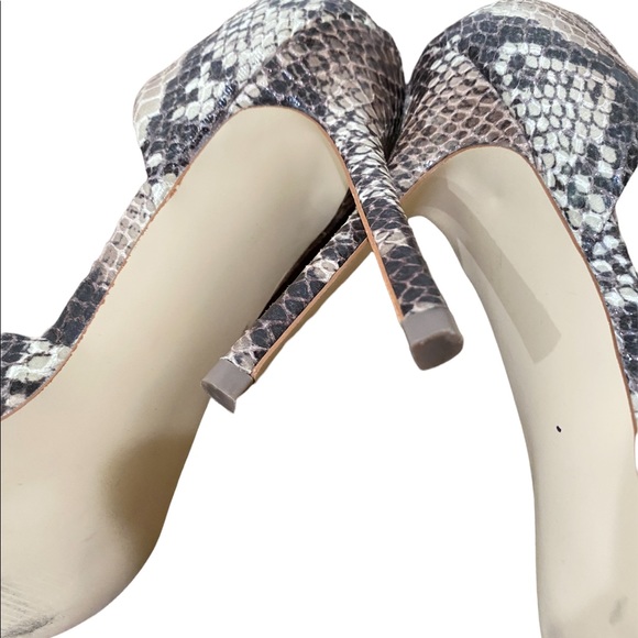 Boston Proper Viennese D’Orsay Faux Snakeskin Heels Stiletto Size 7.5 - Picture 7 of 8